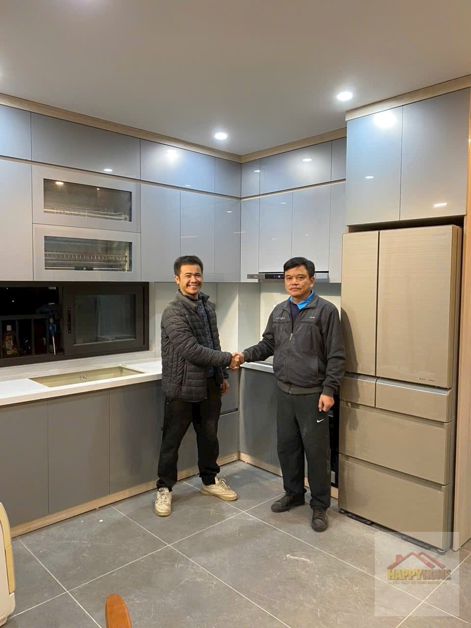 Tủ bếp Acrylic trắng xanh teal bàn giao