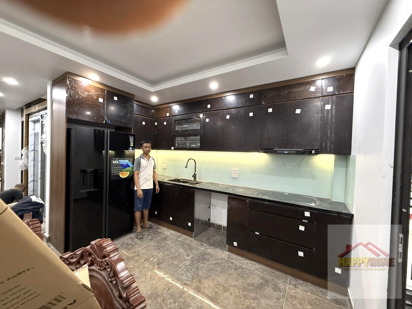Tủ bếp laminate tân cổ điển xanh coban