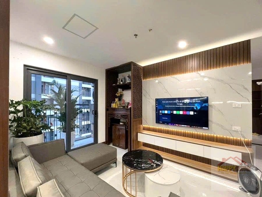 Vách tivi gỗ nâu tranh sơn thuỷ đèn âm